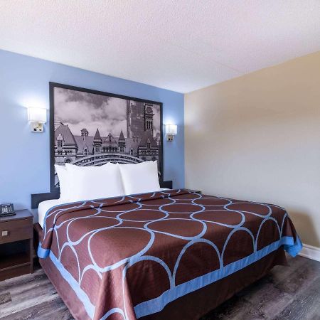 Super 8 By Wyndham Toronto East On Hotell Eksteriør bilde
